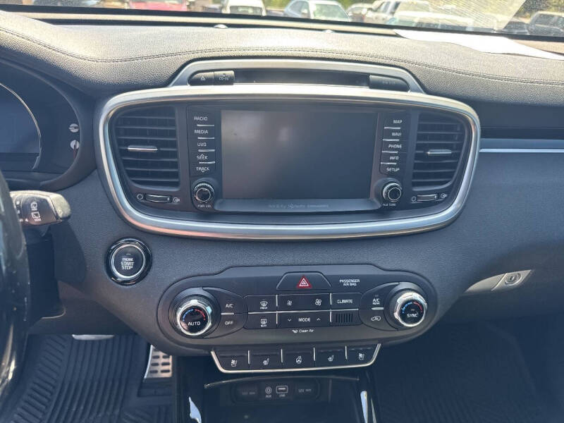 2017 Kia Sorento SX V6