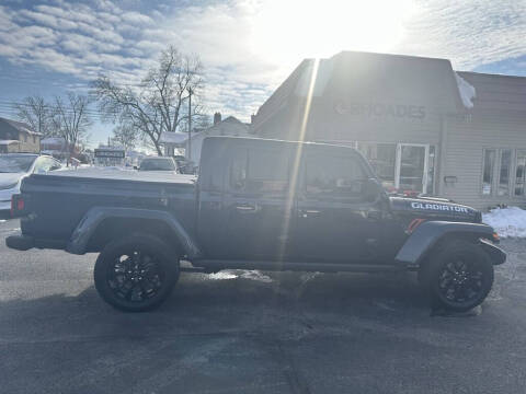 2025 Jeep Gladiator Sport