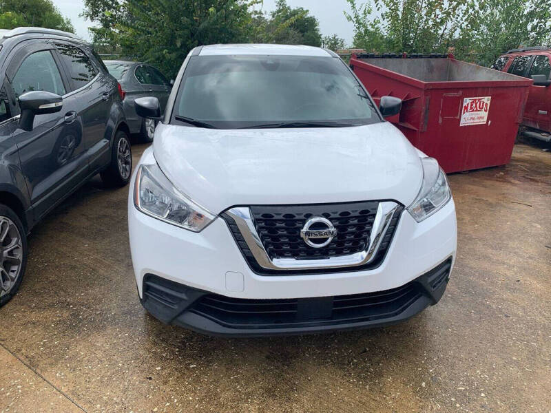 2020 Nissan Kicks S