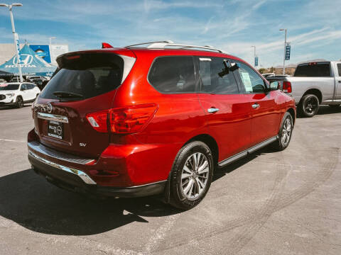 2020 Nissan Pathfinder SV