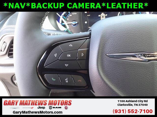 2024 Chrysler Pacifica Plug-In Hybrid Select