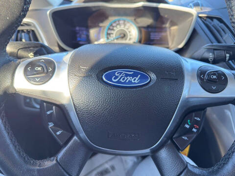 2013 Ford C-MAX Hybrid SE