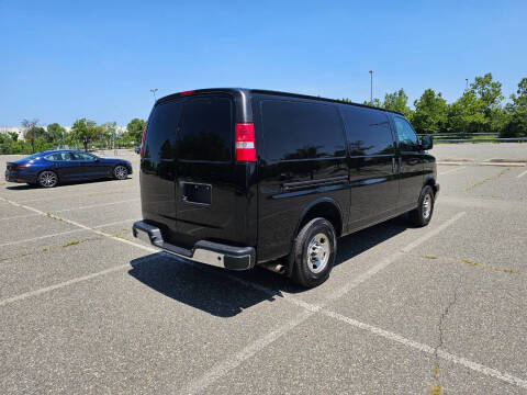2019 Chevrolet Express 2500