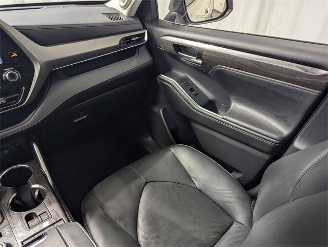 2021 Toyota Highlander Limited