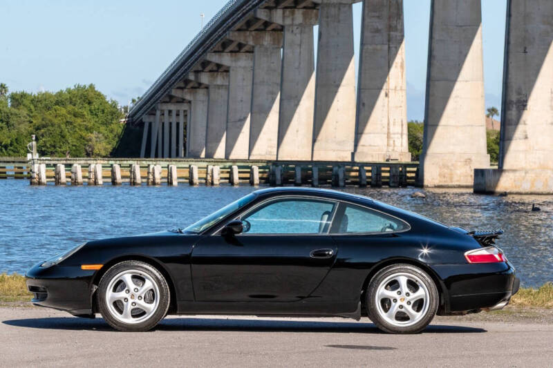 2001 Porsche 911 Carrera