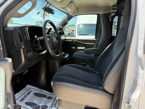 2020 GMC Savana 2500