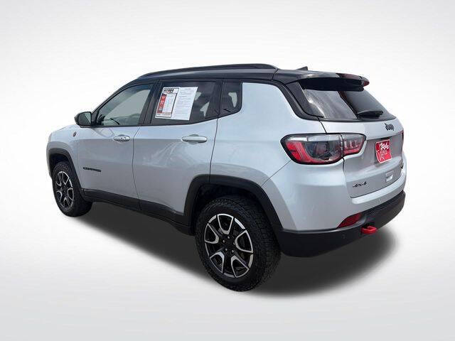 2024 Jeep Compass Trailhawk