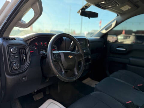 2019 Chevrolet Silverado 1500 Custom