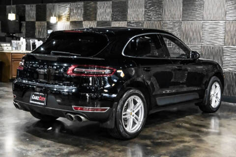 2017 Porsche Macan S