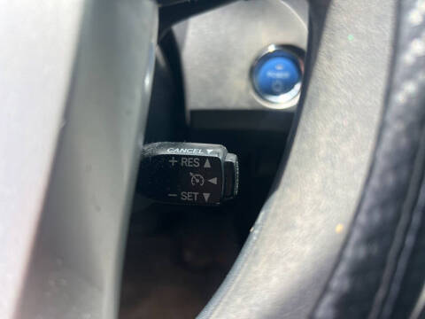 2014 Toyota Prius Three
