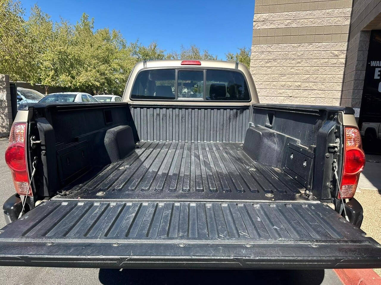 2005 Toyota Tacoma for sale at HUDSONS AUTOS in Gilbert, AZ