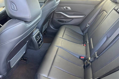 2023 BMW 3 Series 330e