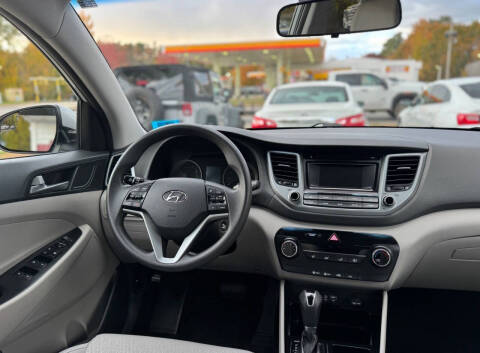 2017 Hyundai Tucson SE