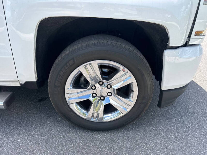 2018 Chevrolet Silverado 1500 Custom