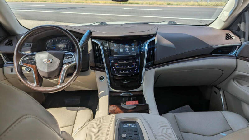 2016 Cadillac Escalade Premium Collection