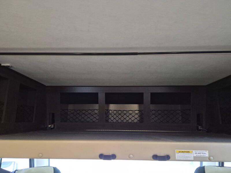 2019 Thor Motor Coach Ace 33.1