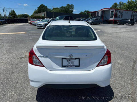 2018 Nissan Versa