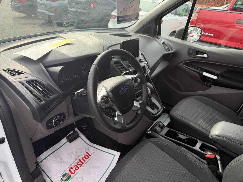 2022 Ford Transit Connect XLT
