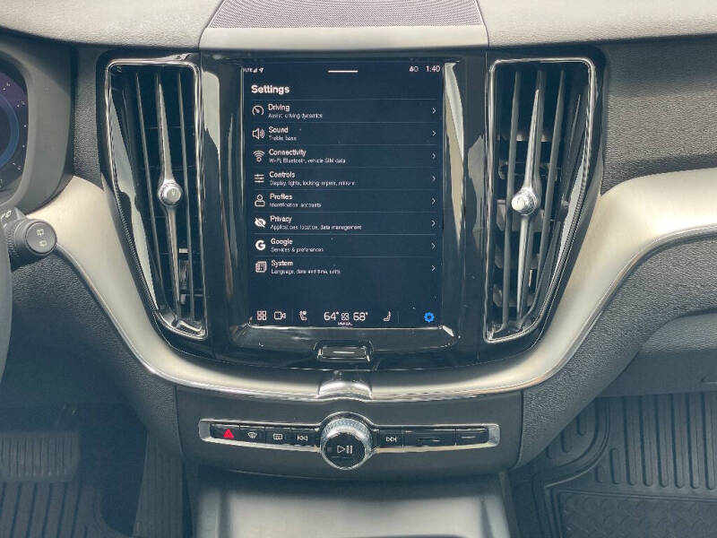 2023 Volvo XC60 B5 Core