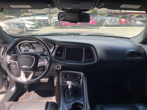 2015 Dodge Challenger SXT Plus