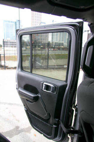 2020 Jeep Gladiator Sport