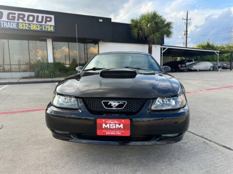 2004 Ford Mustang GT Deluxe