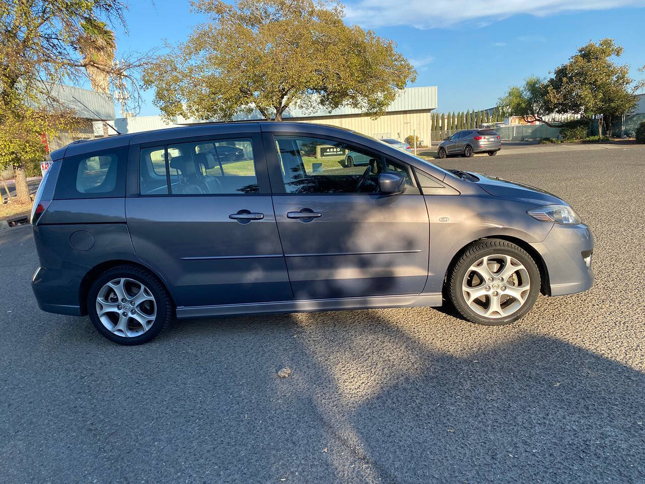 2009 Mazda Mazda5 for sale at Kar Auto Sales in Tracy, CA