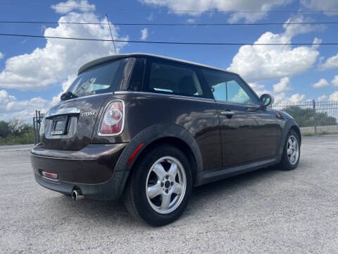 2011 MINI Cooper