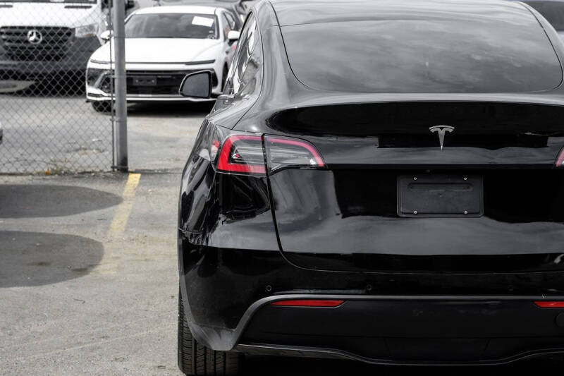 2022 Tesla Model Y Long Range
