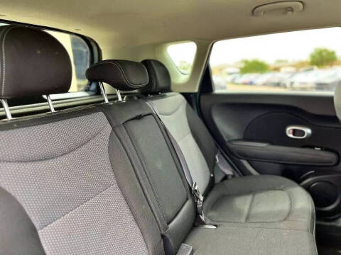 2018 Kia Soul +