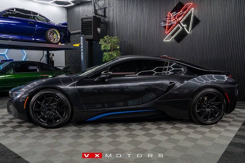 2014 BMW i8
