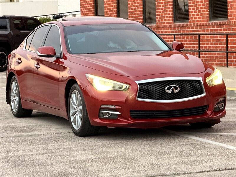 2015 Infiniti Q50 Premium