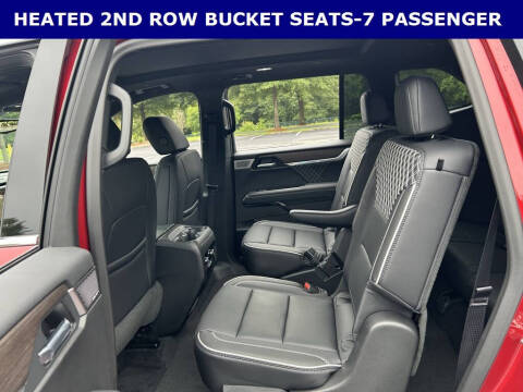 2025 GMC Acadia Denali