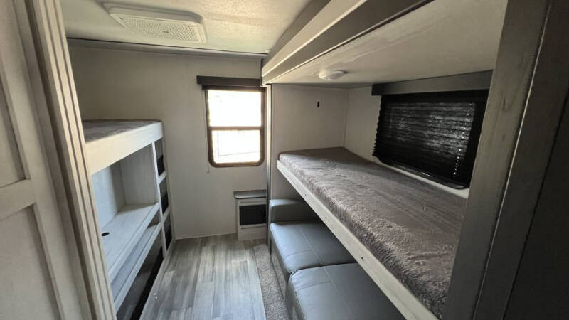 2022 Keystone RV SPRINTER 341BIK