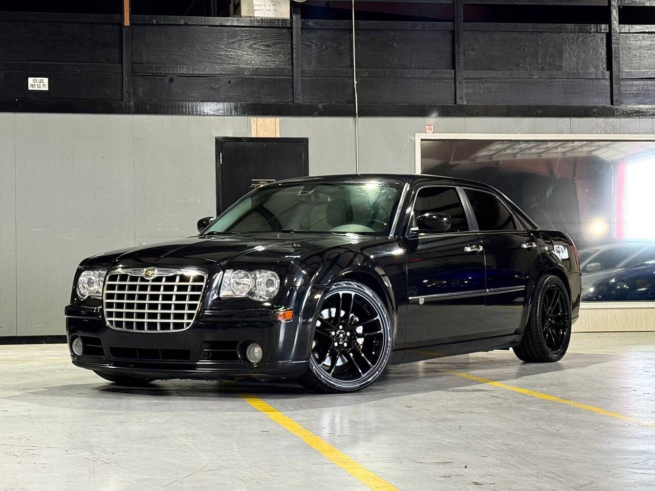 2008 Chrysler 300 for sale at Carnival Car Company in Victoria, TX