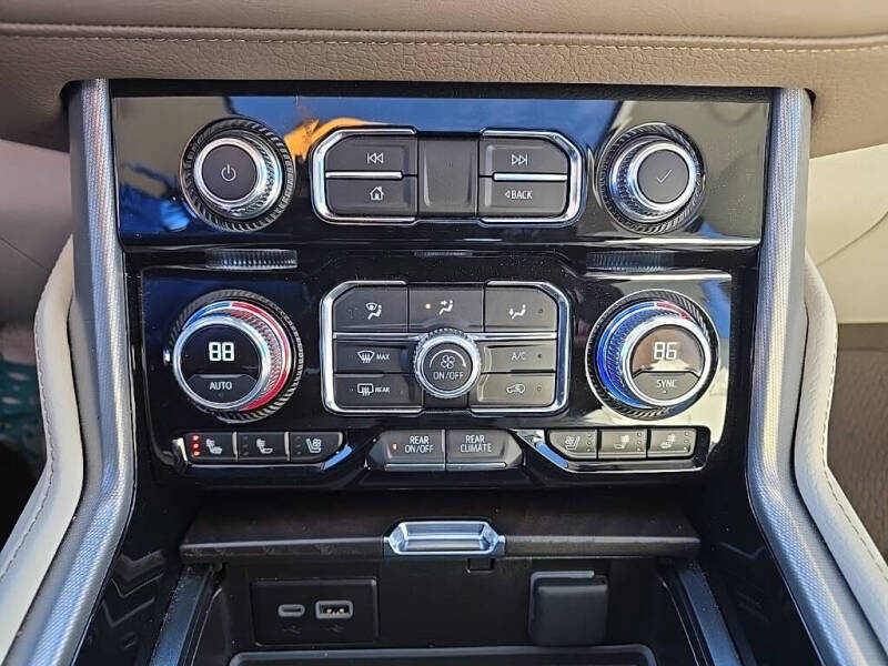 2024 GMC Yukon Denali