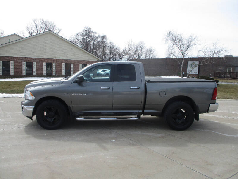 2012 RAM 1500 for sale at Lease Car Sales 2 in Warrensville Heights OH