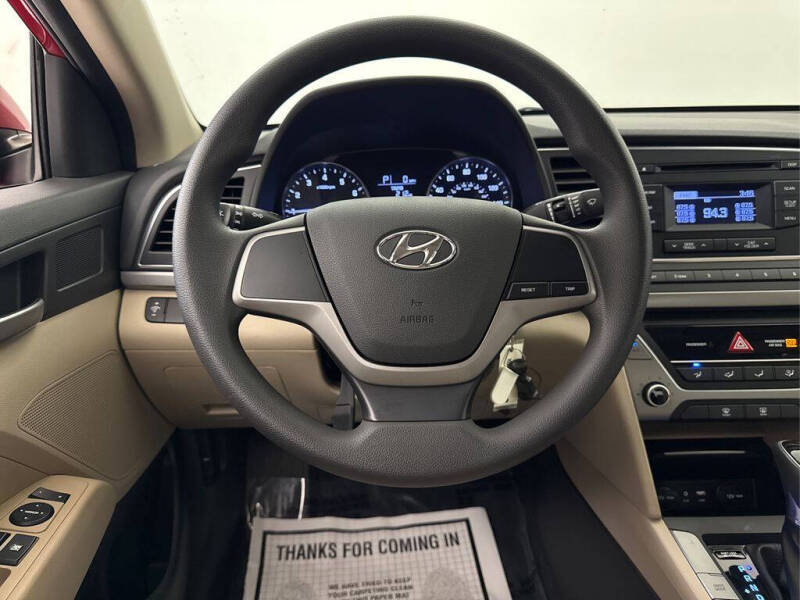 2017 Hyundai Elantra