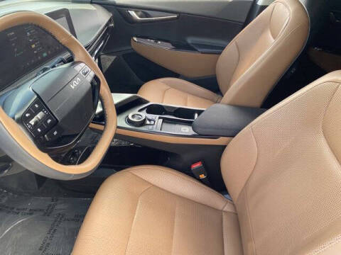 2025 Kia EV6 Wind