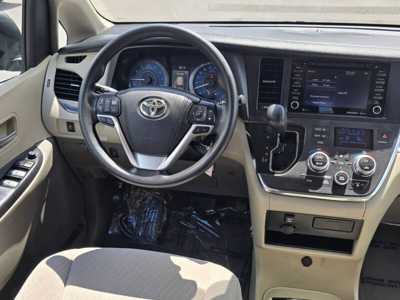 2018 Toyota Sienna