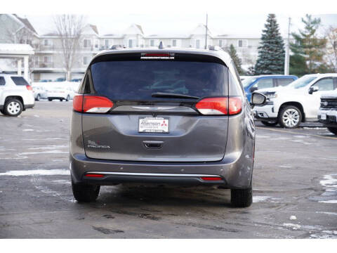 2018 Chrysler Pacifica Touring L