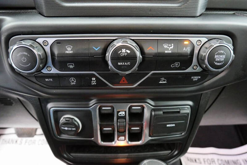 2023 Jeep Gladiator Sport S