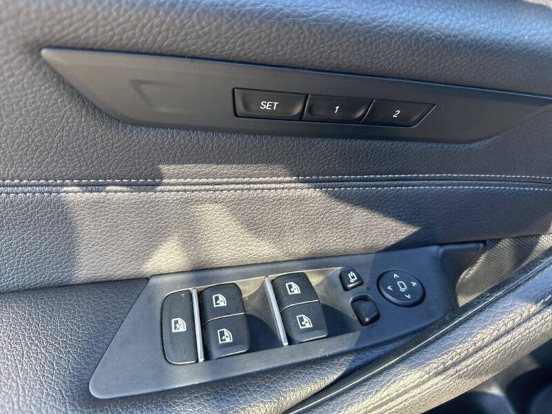 2018 BMW 5 Series 540i