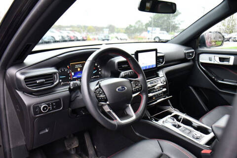 2023 Ford Explorer ST-Line