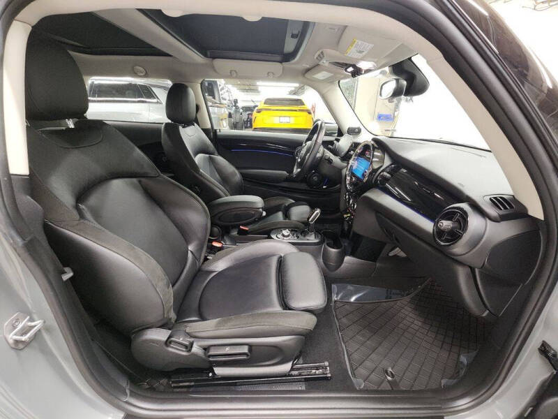 2022 MINI Hardtop 2 Door Cooper SE