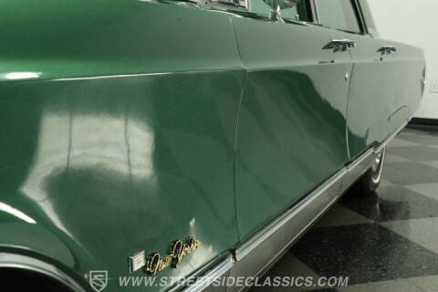 1968 Chrysler New Yorker