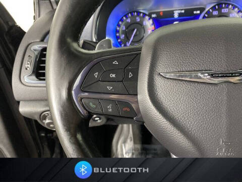 2016 Chrysler 200 S