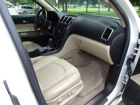 2011 GMC Acadia Denali