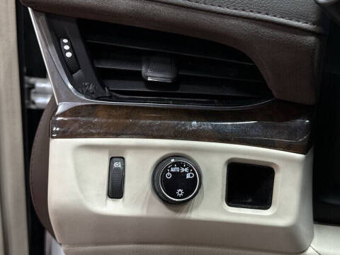 2016 Cadillac Escalade ESV Luxury Collection