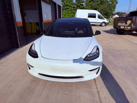 2020 Tesla Model 3 Performance